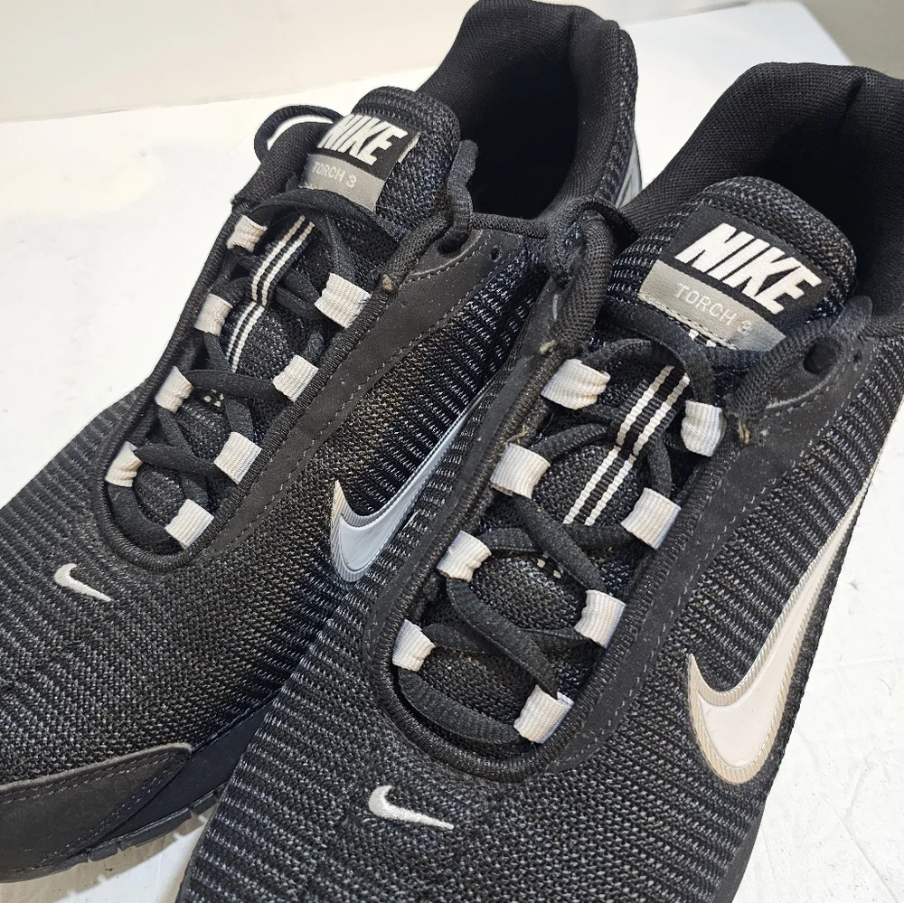Nike Air Max Torch 3 Men’s Sz 12 - Black - 319116-011 - - Picture 3 of 6